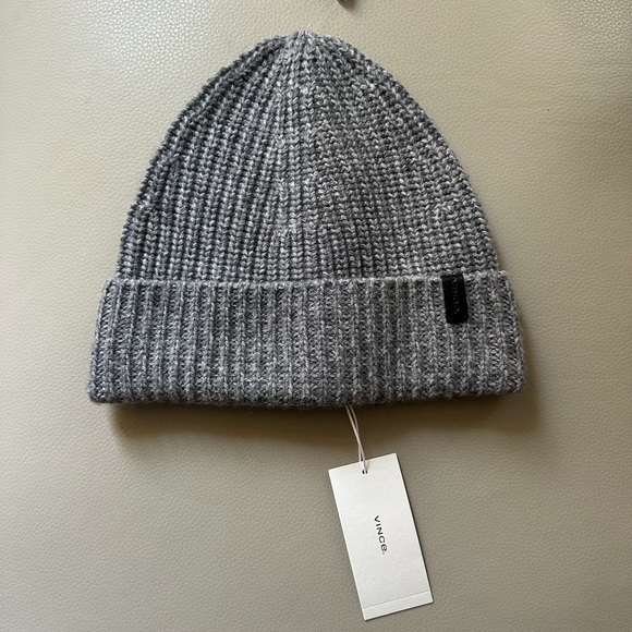 Vince Plush Cashmere Chunky Knit Hat NWT